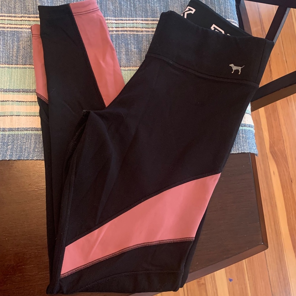 Reversible Victorias secret PINK athletic leggings
